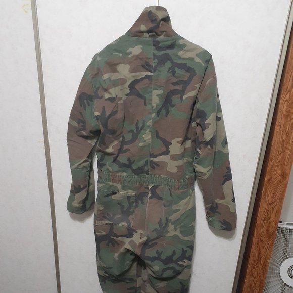 Camo Outdoor Insulated Suit - Picture 6 of 6